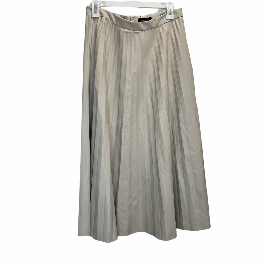 Ann Taylor Pleated Taupe Skirt Size 4